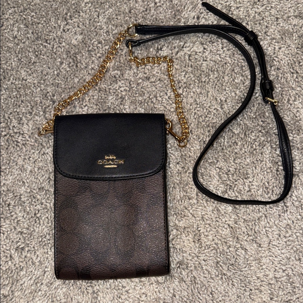 Coach Signature Rachel Phone Crossbody - Picture 2 of 12